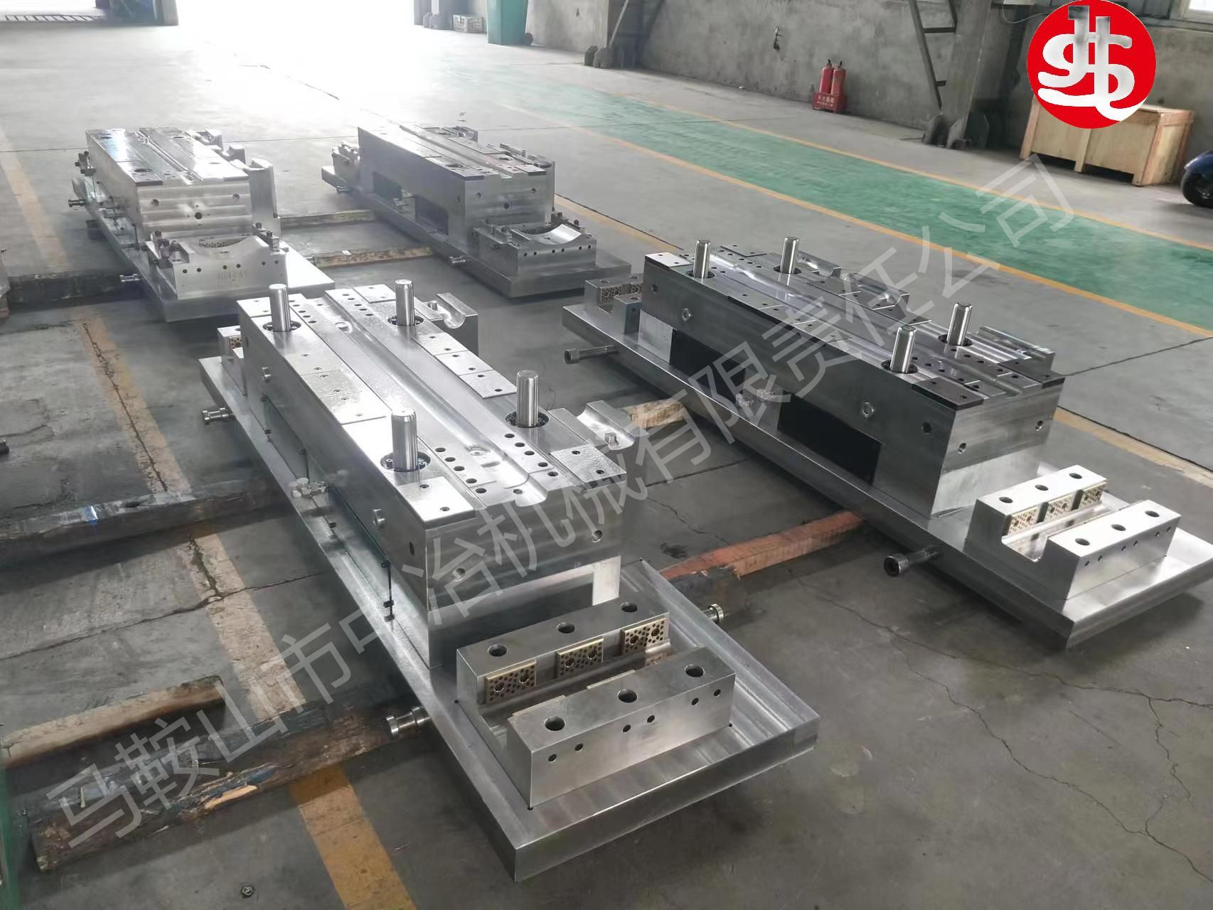 汽车零部件模具